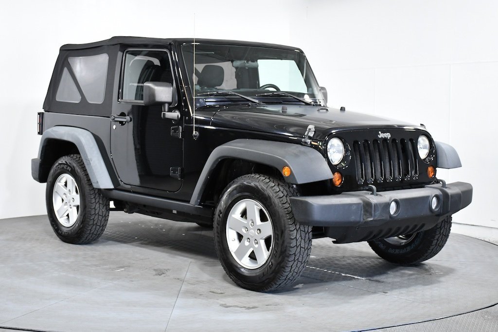 Pre Owned 2011 Jeep Wrangler Rubicon 4wd