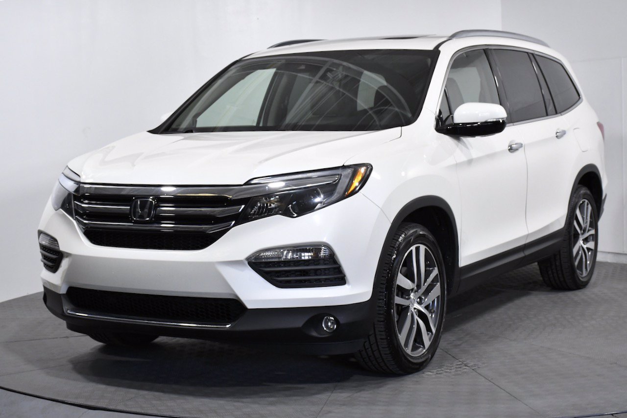 Pre-Owned 2017 Honda Pilot Touring 4D Sport Utility in Delray Beach # ...