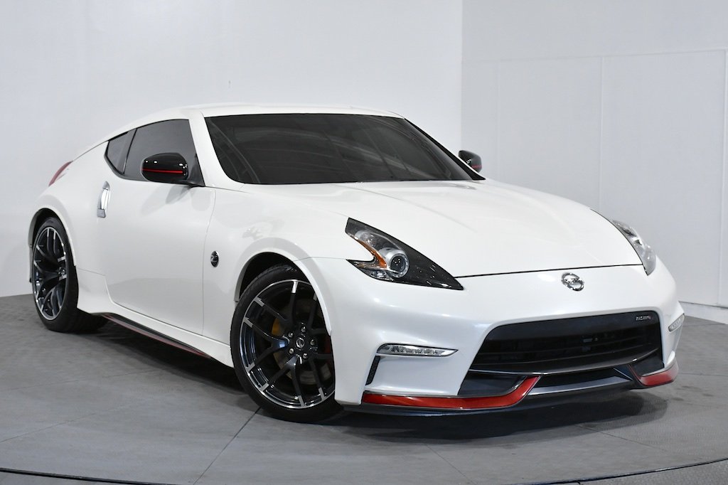 Pre Owned 2016 Nissan 370z Nismo Rwd 2dr Car
